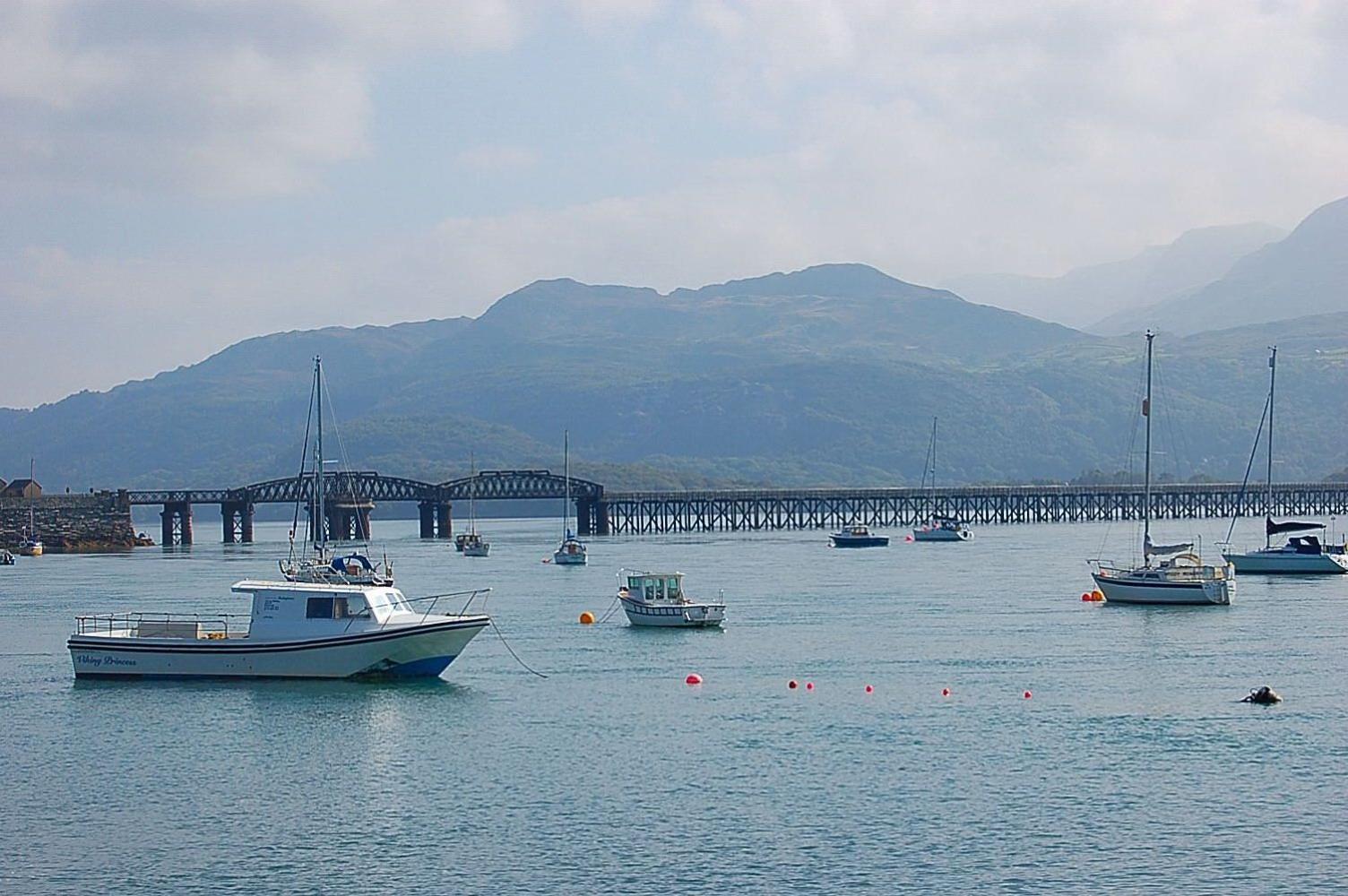 Beach Vista Apartment Three In Barmouth Exteriör bild