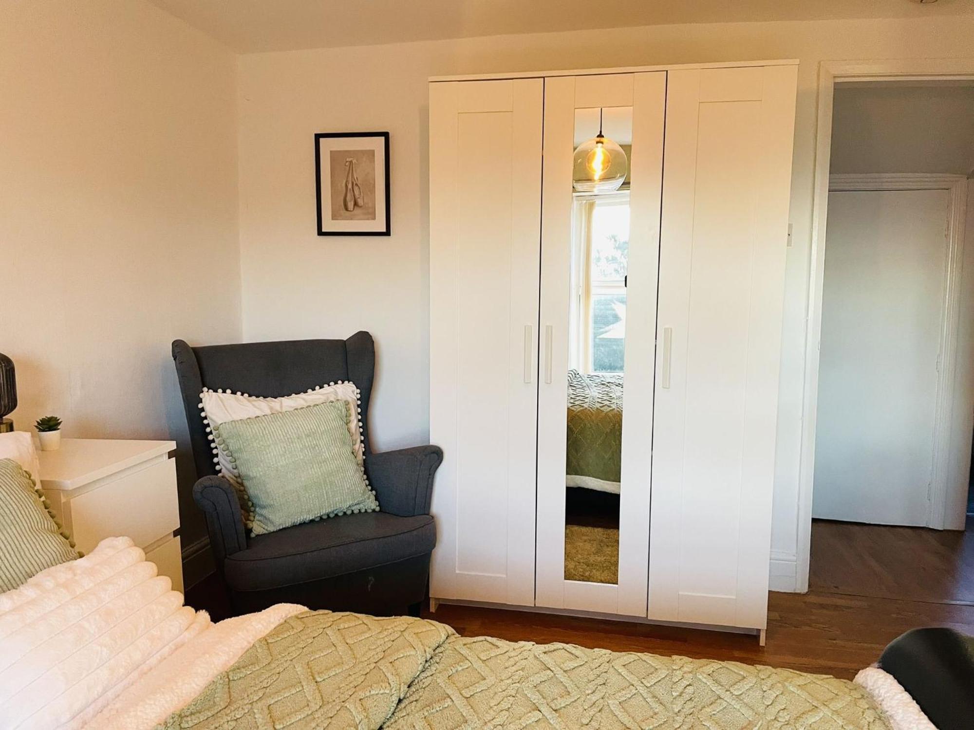 Beach Vista Apartment Three In Barmouth Exteriör bild